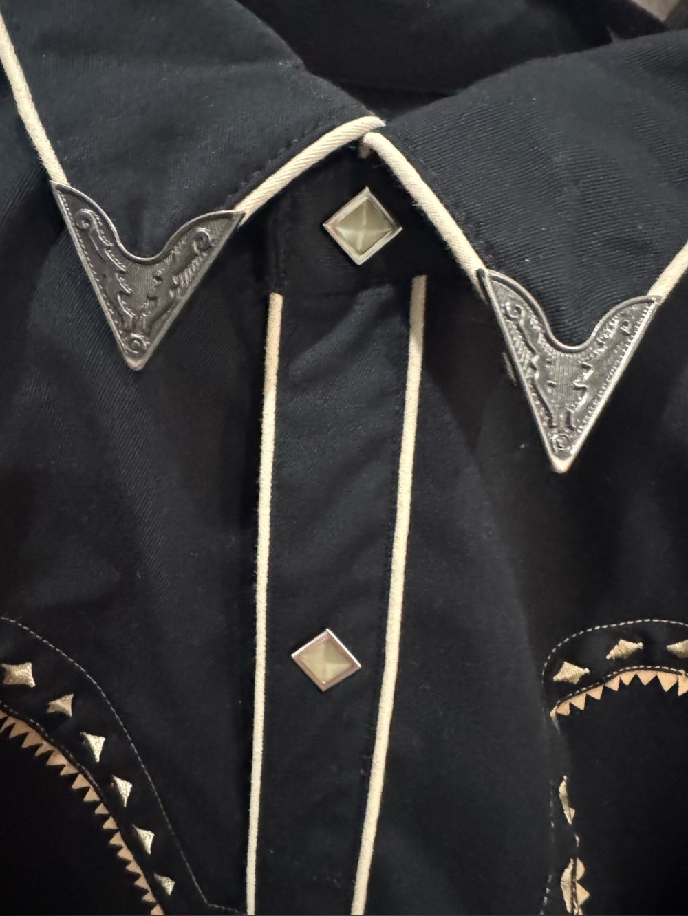 Scully black Western-Style Button-Up Shirt with Taupe Trim NWOT never worn - Picture 2 of 4